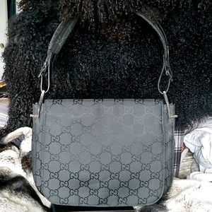 GUCCI SHOULDER BAG